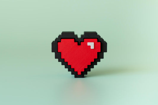 Retro 8‑Bit Heart Fidget Clicker - Pixel Style Sensory Desk Fidget with Keyring or Wrist Strap