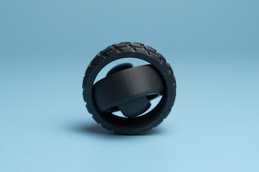 Tyre Gyro Spinner with Textured Edge