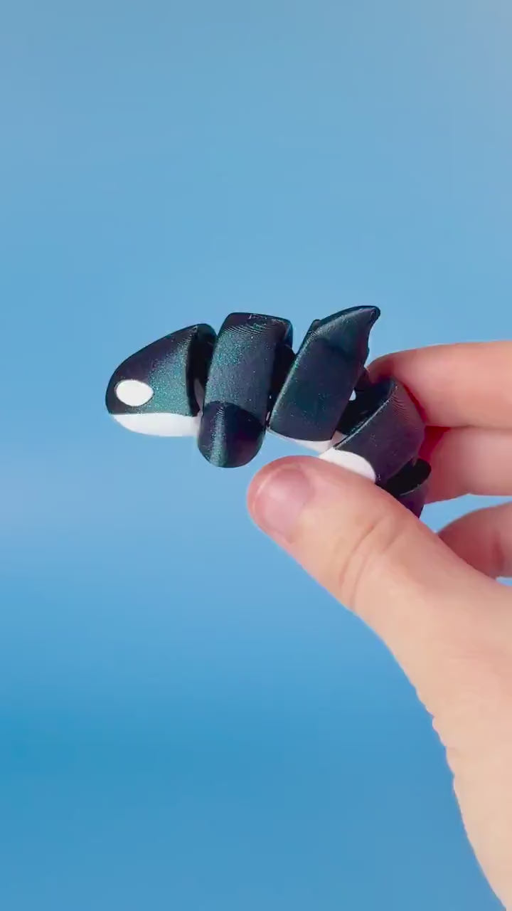 Orca Articulated Flexi Fidget - Flexible Orca Whale for Pocket or with Keychain