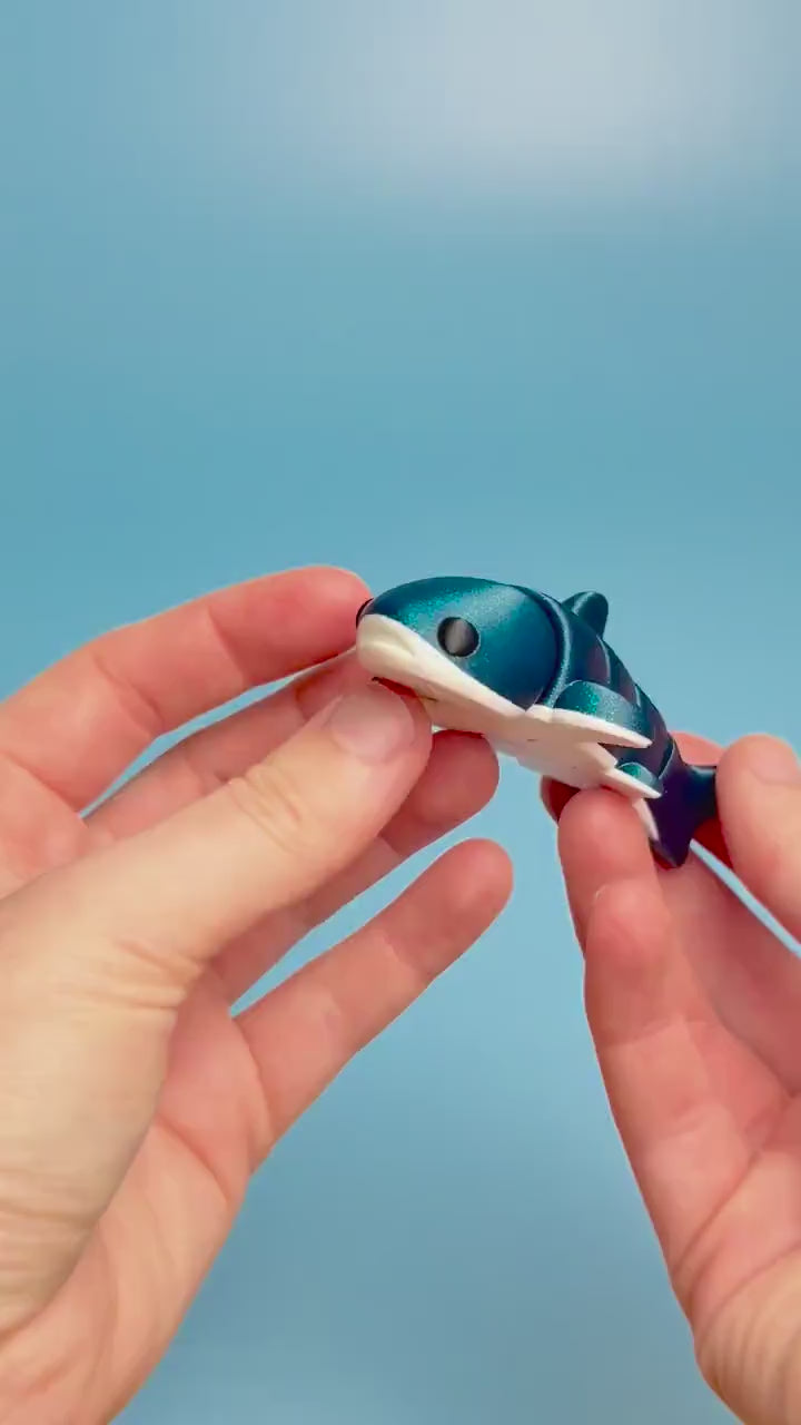 Thresher Shark Articulated Flexi Fidget
